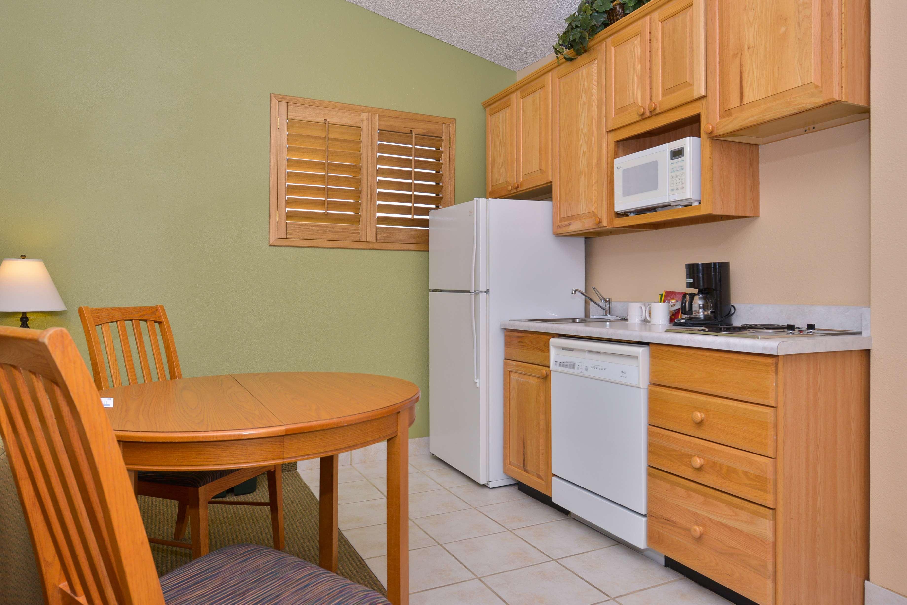 Best Western Plus King'S Inn And Suites Kingman Bagian luar foto