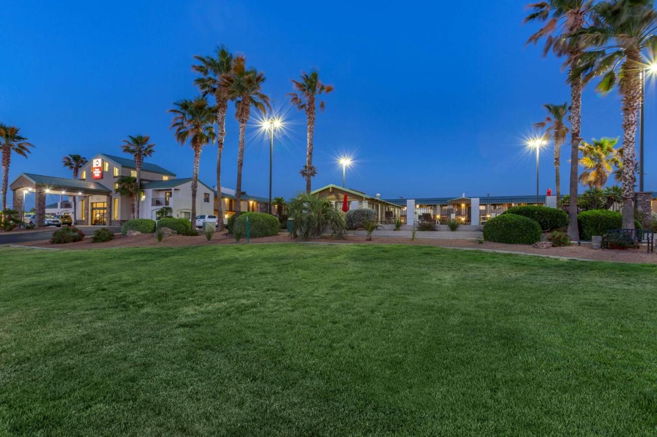 Best Western Plus King'S Inn And Suites Kingman Bagian luar foto